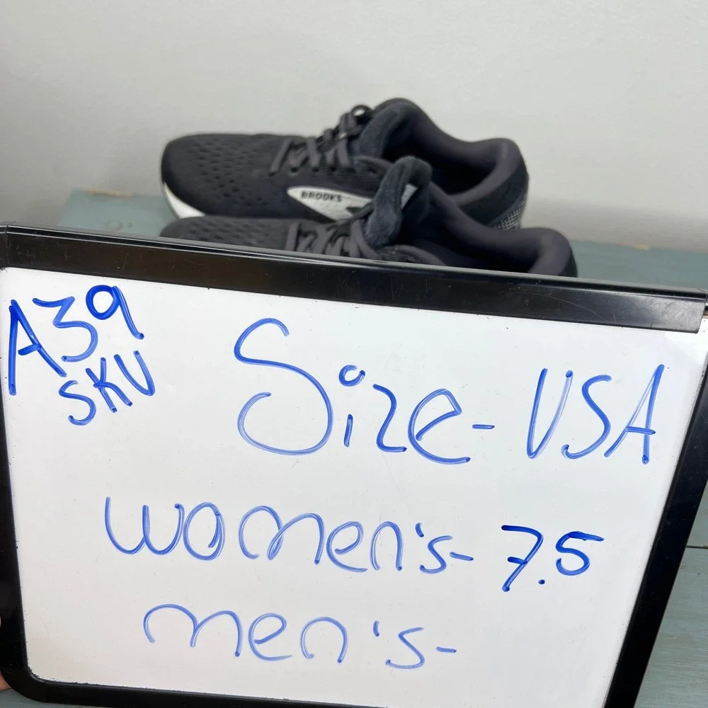 Brooks ghost 16